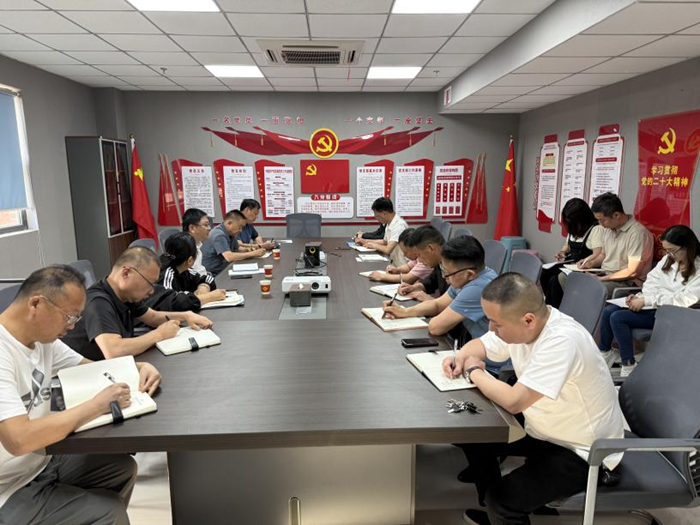 张健总经理深入裕农公司开展工作调研